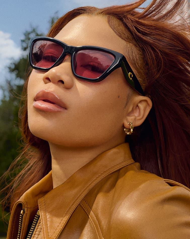 Coach HC8449U Sunglasses